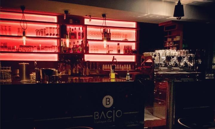 Eiscafé Bacio